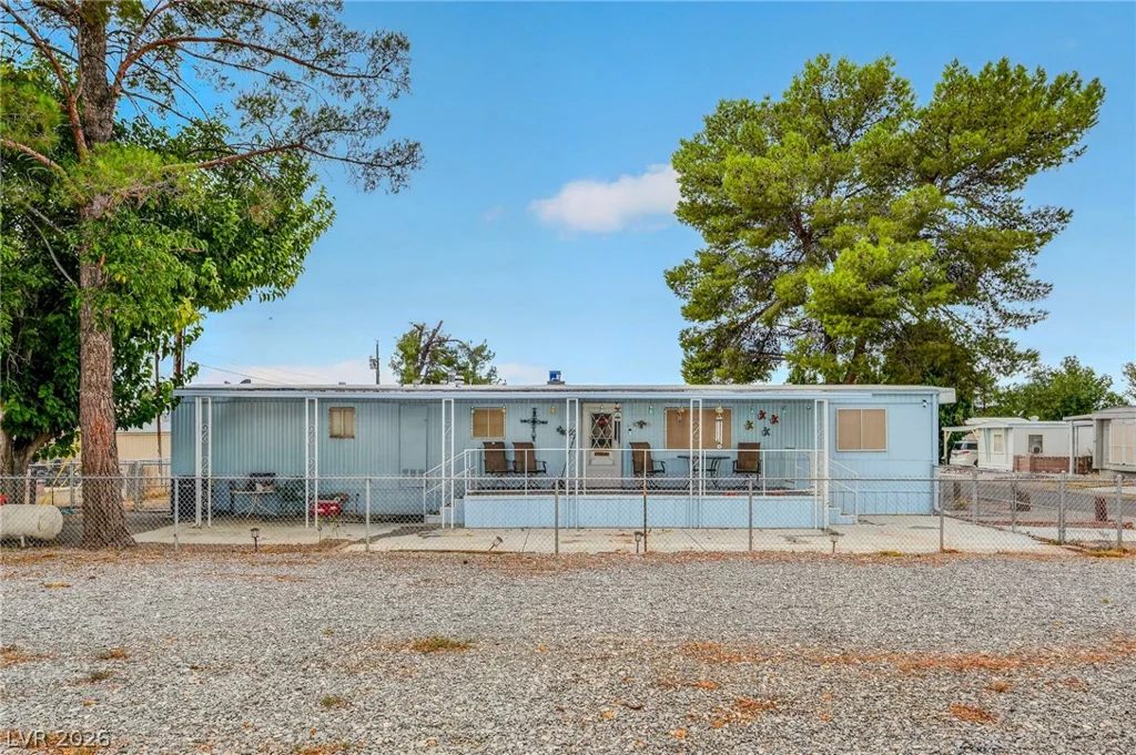 211 Bonnie Claire, Pahrump, NV 89048