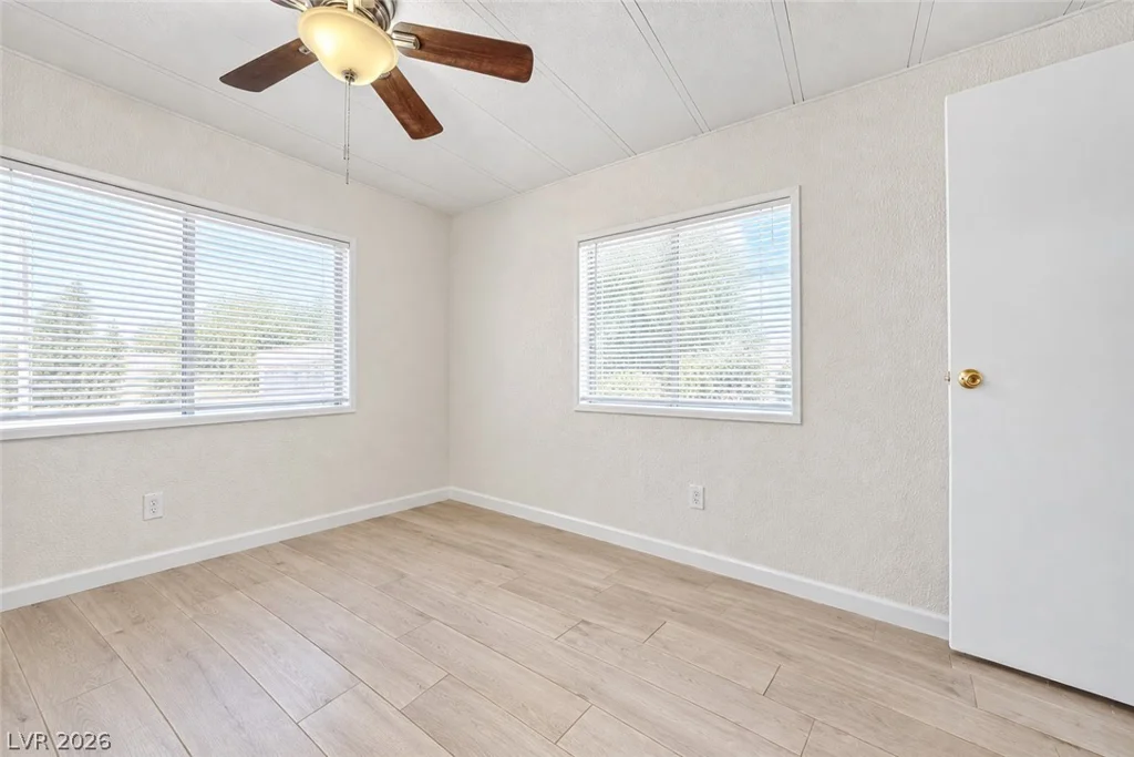 211 Bonnie Claire, Pahrump, NV 89048