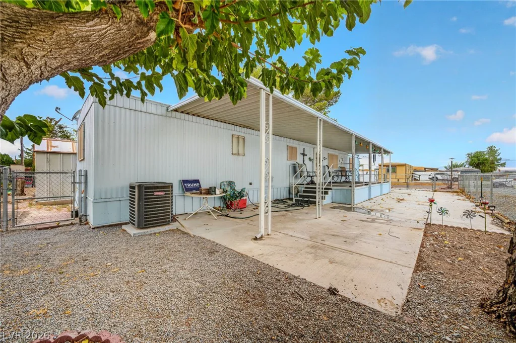 211 Bonnie Claire, Pahrump, NV 89048