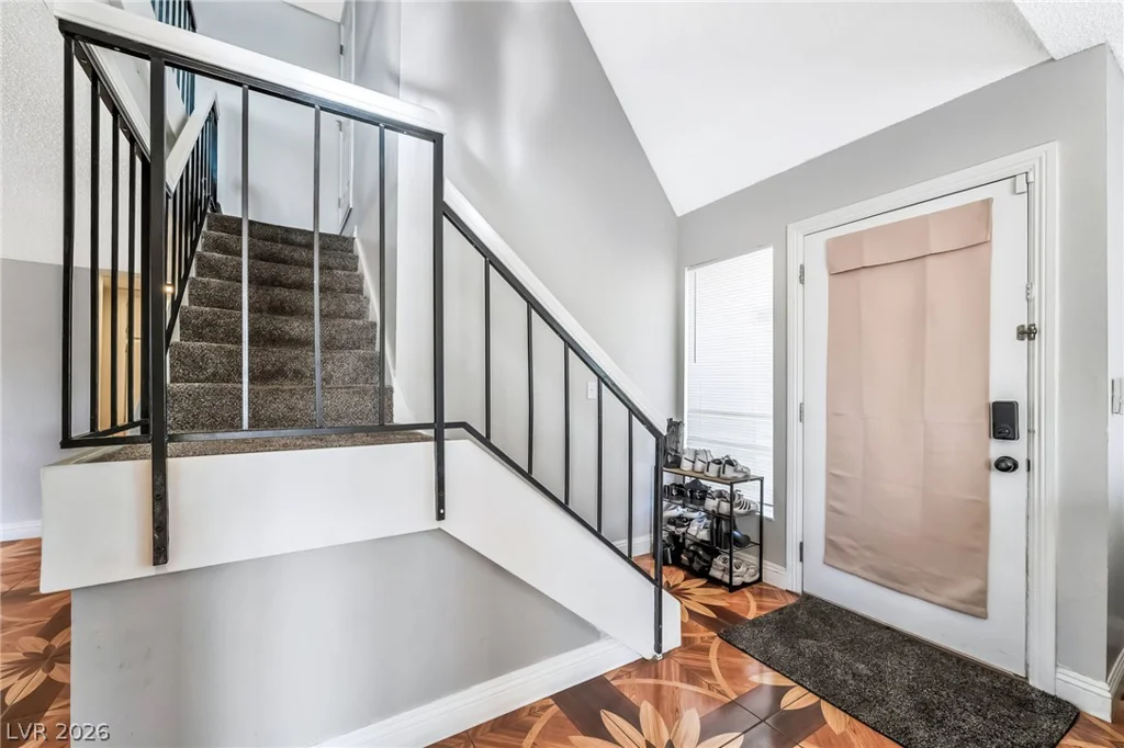 4733 Castle Rock, Las Vegas, NV 89147