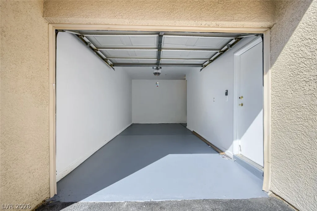 7173 Durango, Las Vegas, NV 89113