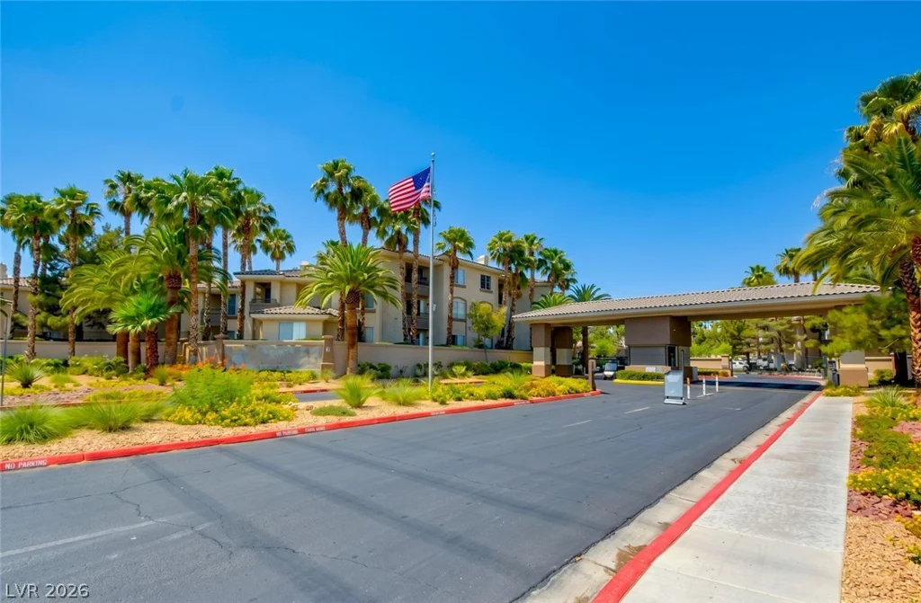 7173 Durango, Las Vegas, NV 89113