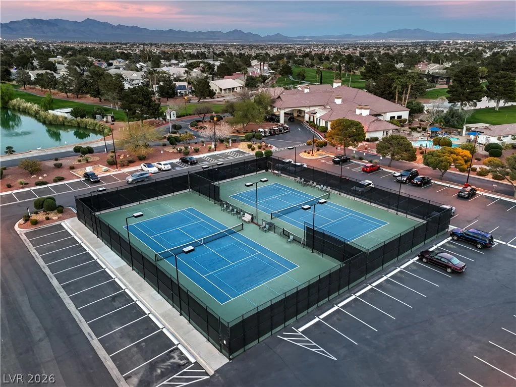 5300 Singing Hills, Las Vegas, NV 89130