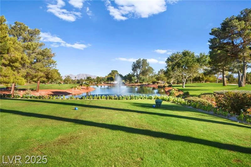 5300 Singing Hills, Las Vegas, NV 89130