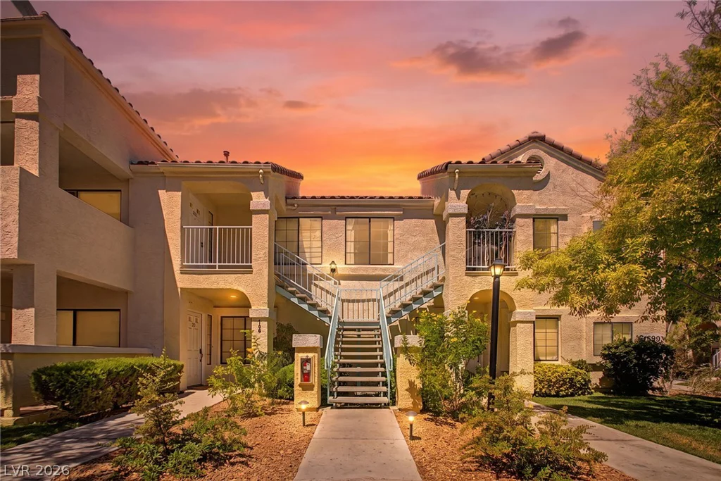 4889 Torrey Pines, Las Vegas, NV 89103