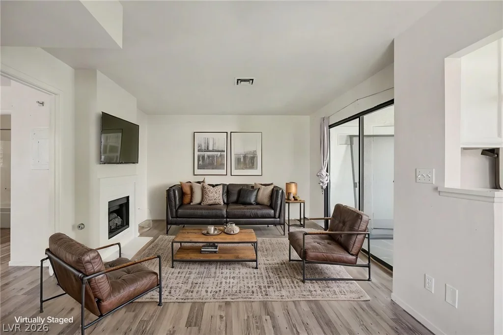4889 Torrey Pines, Las Vegas, NV 89103