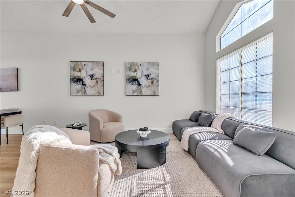 370 Rushing Creek, Henderson, NV 89014