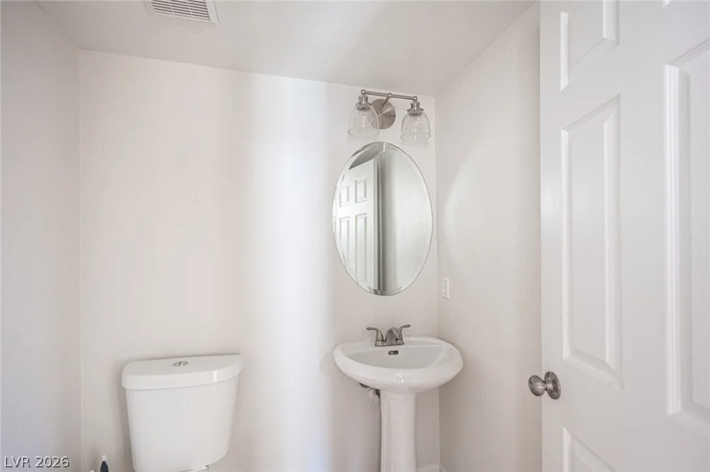 8125 Dolphin Landing, Las Vegas, NV 89128