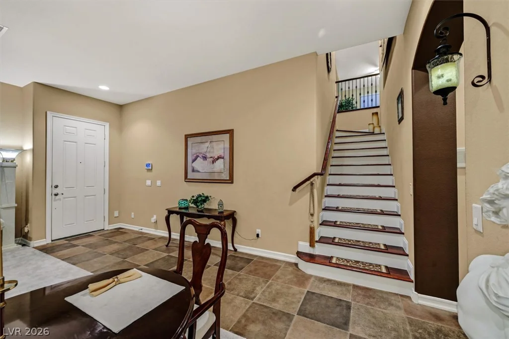 7630 Port Orchard, Las Vegas, NV 89113