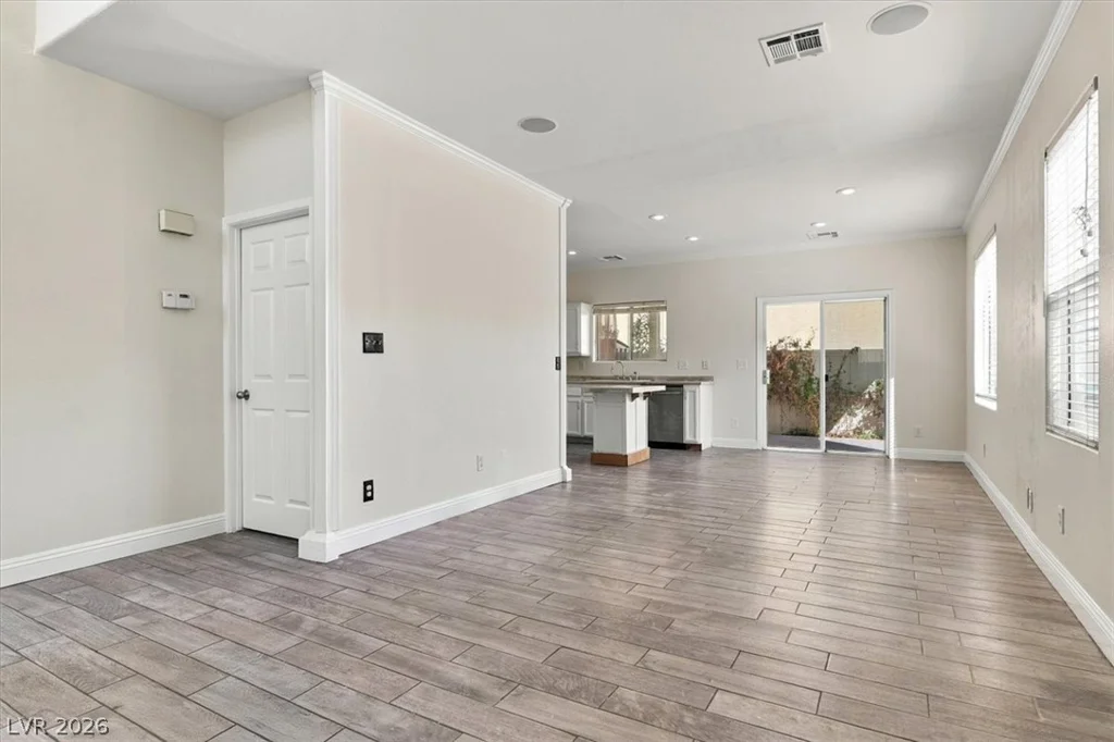5846 Lee Fairy, Las Vegas, NV 89139