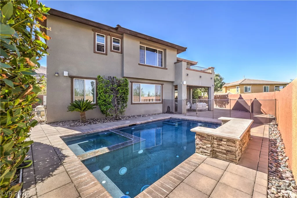 10470 Dove Meadow Way, Las Vegas, NV 89135