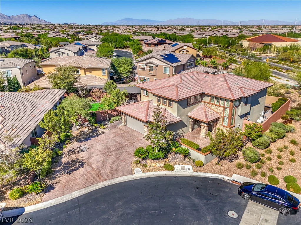 10470 Dove Meadow Way, Las Vegas, NV 89135