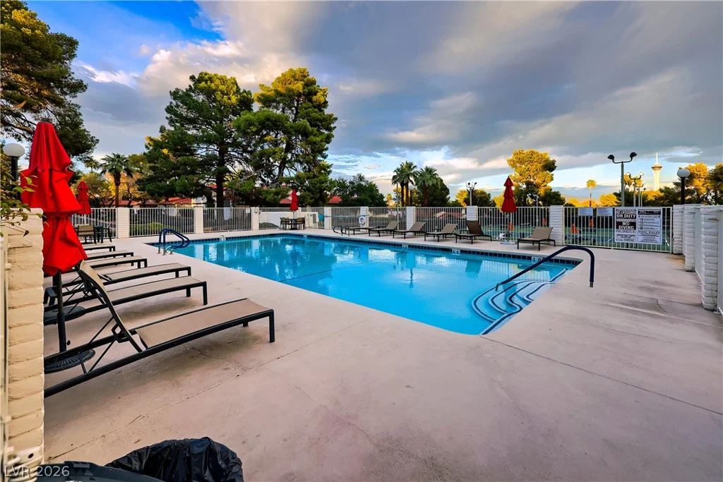 2200 Plaza Del Puerto, Las Vegas, NV 89102
