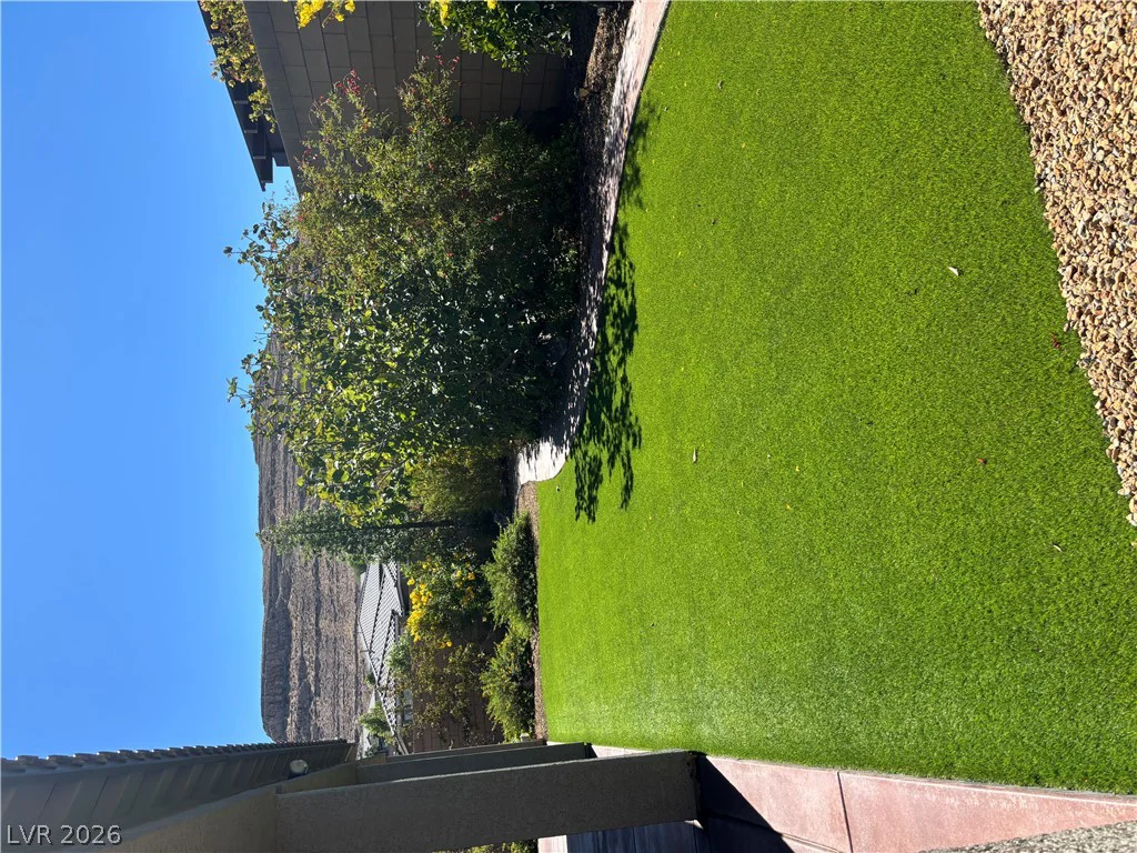 10997 Tanner Crest, Las Vegas, NV 89141