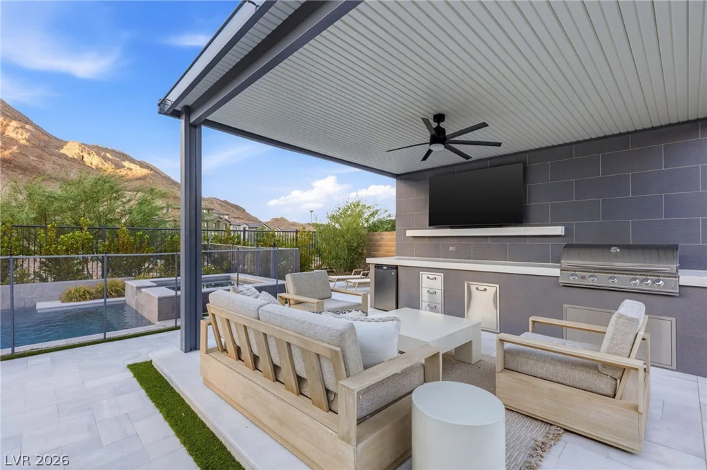 11754 Hatchling, Las Vegas, NV 89138
