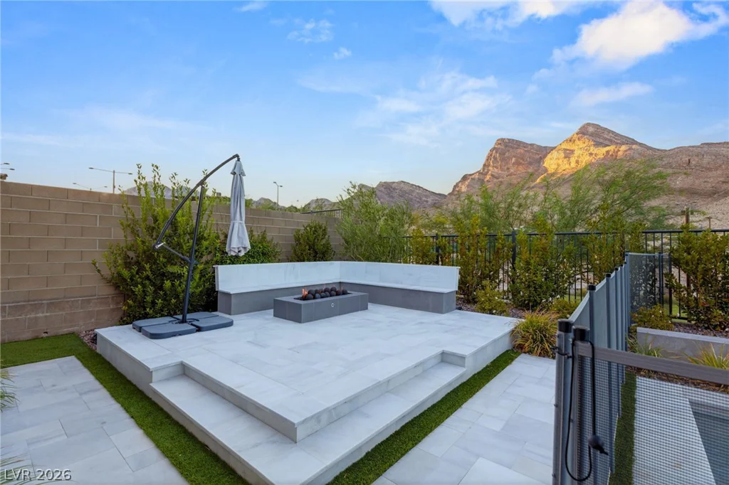 11754 Hatchling, Las Vegas, NV 89138