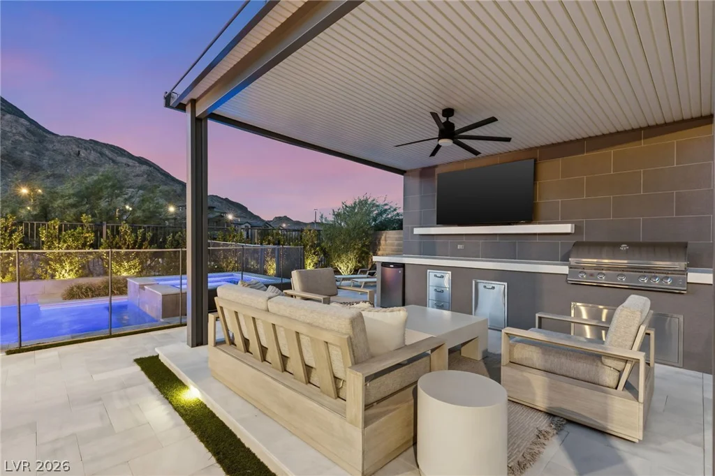 11754 Hatchling, Las Vegas, NV 89138