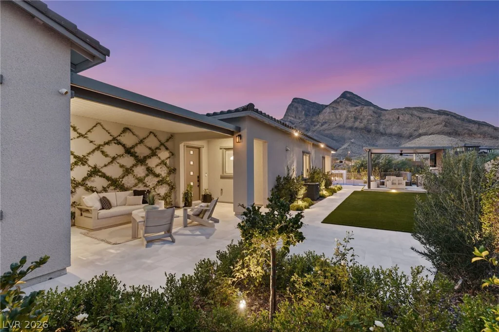 11754 Hatchling, Las Vegas, NV 89138