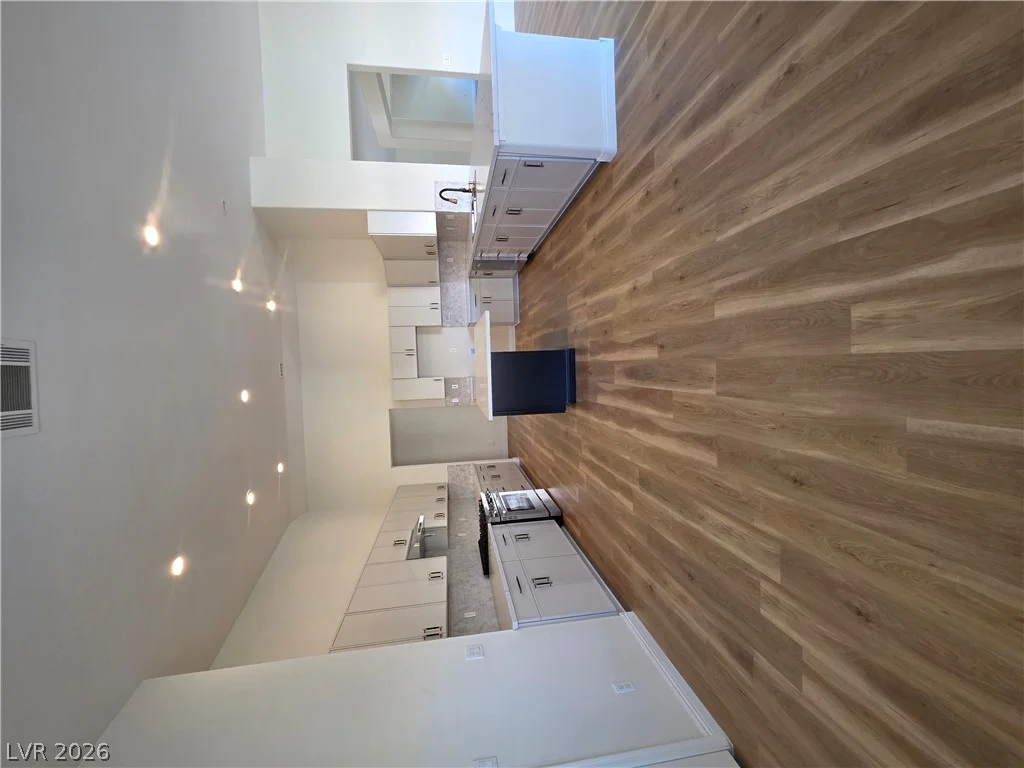 7430 Bisonwood, Las Vegas, NV 89131