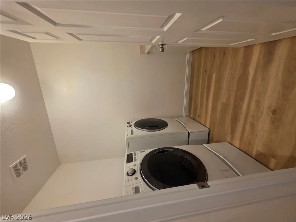 7430 Bisonwood, Las Vegas, NV 89131