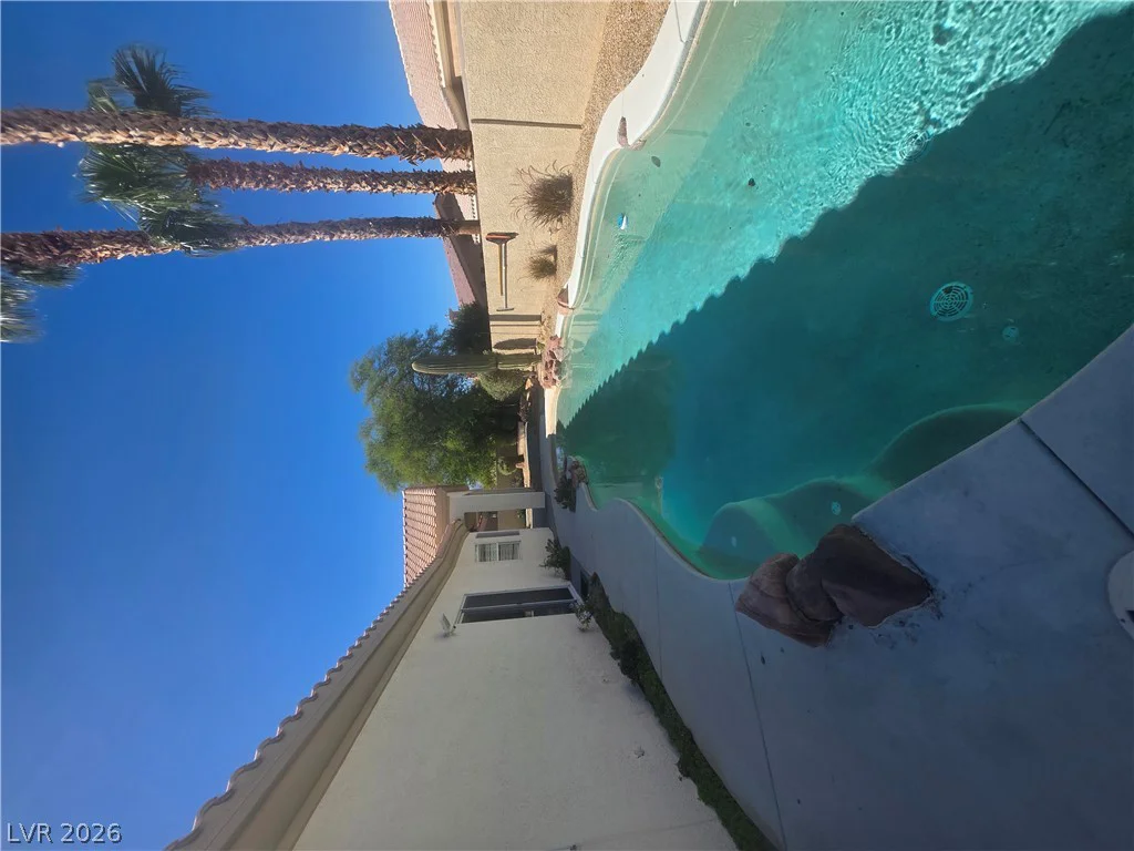 7430 Bisonwood, Las Vegas, NV 89131