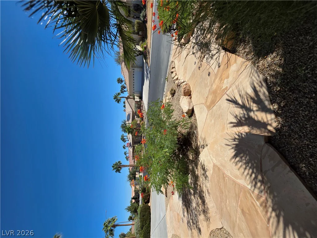 7430 Bisonwood, Las Vegas, NV 89131