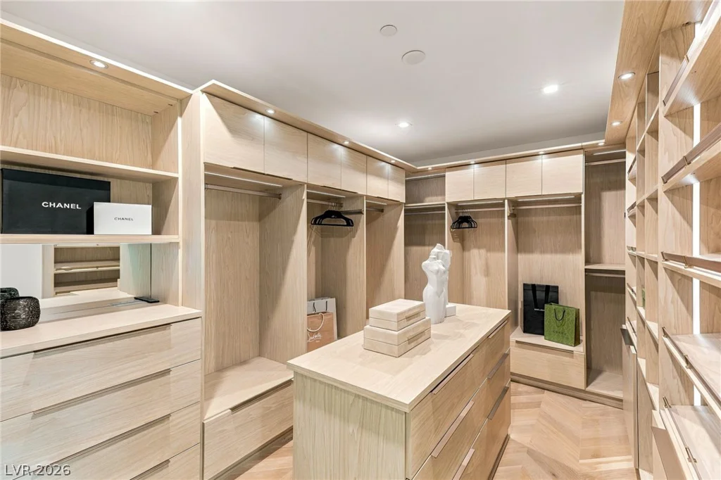 1 Hughes Center Drive, Las Vegas, NV 89169