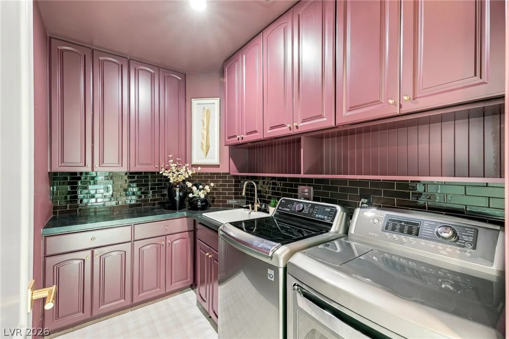 1 Hughes Center Drive, Las Vegas, NV 89169