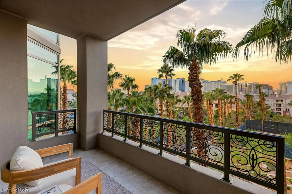 1 Hughes Center Drive, Las Vegas, NV 89169