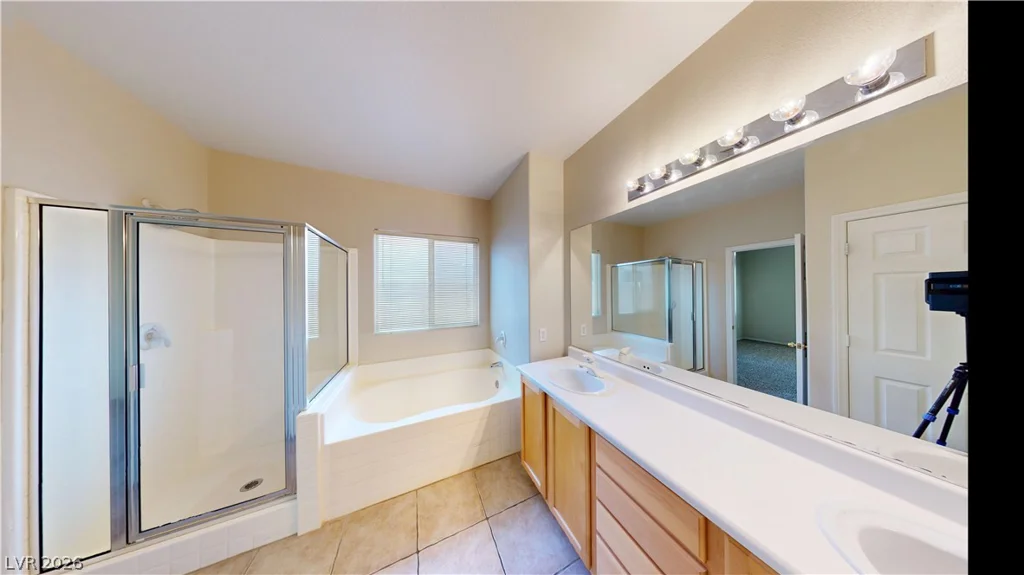 5123 Opal Crest, Las Vegas, NV 89131