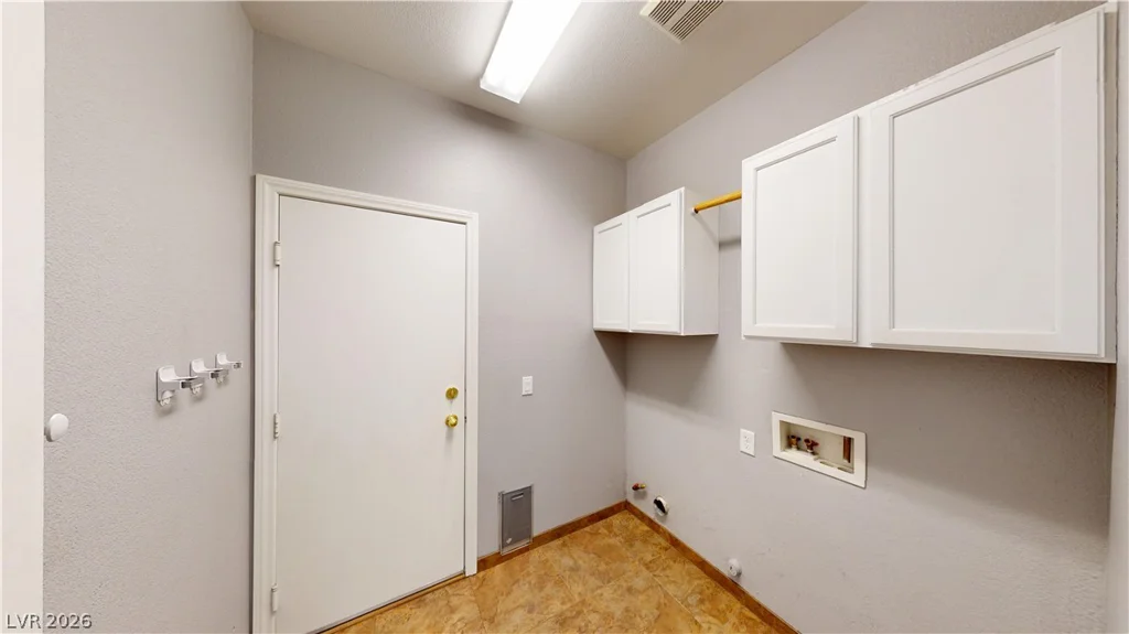 5123 Opal Crest, Las Vegas, NV 89131