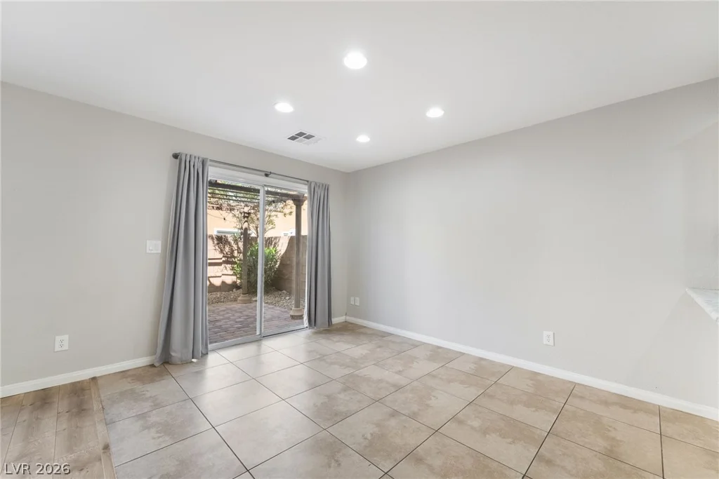 7954 Carmel Heights, Las Vegas, NV 89178