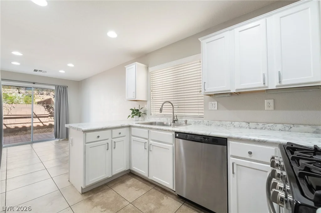 7954 Carmel Heights, Las Vegas, NV 89178