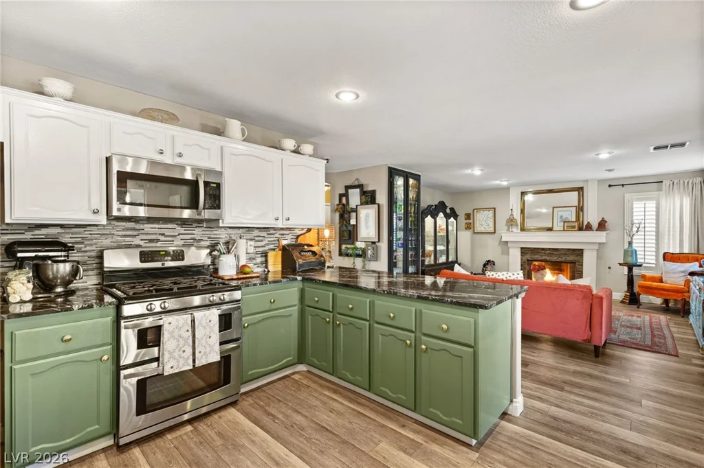 3950 Candleglow, Las Vegas, NV 89147
