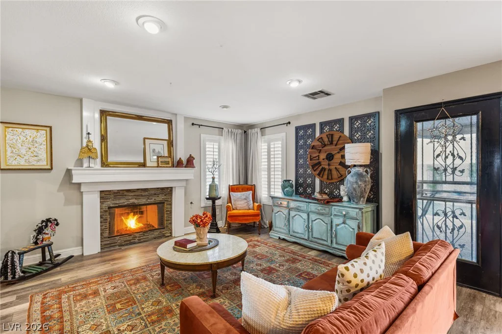 3950 Candleglow, Las Vegas, NV 89147