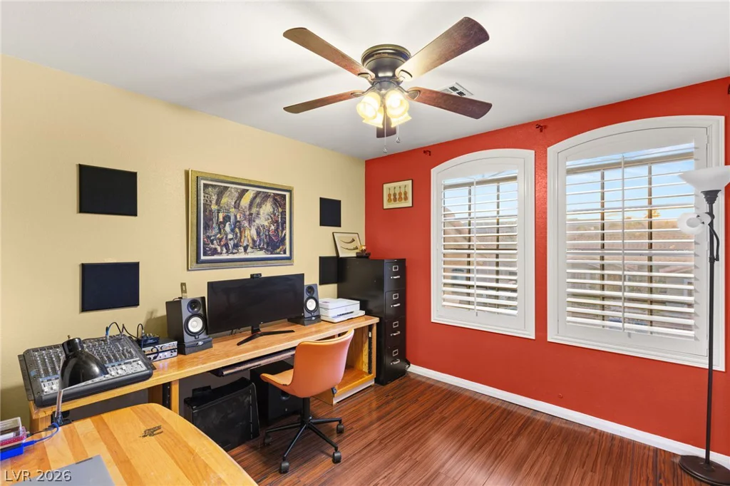 3950 Candleglow, Las Vegas, NV 89147
