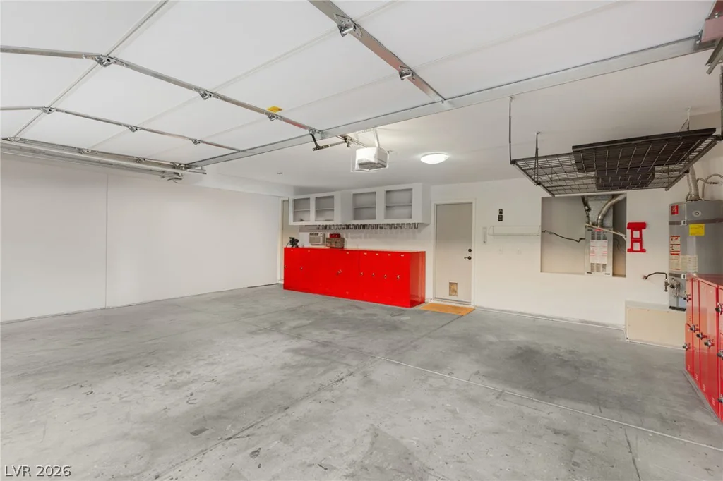 3950 Candleglow, Las Vegas, NV 89147