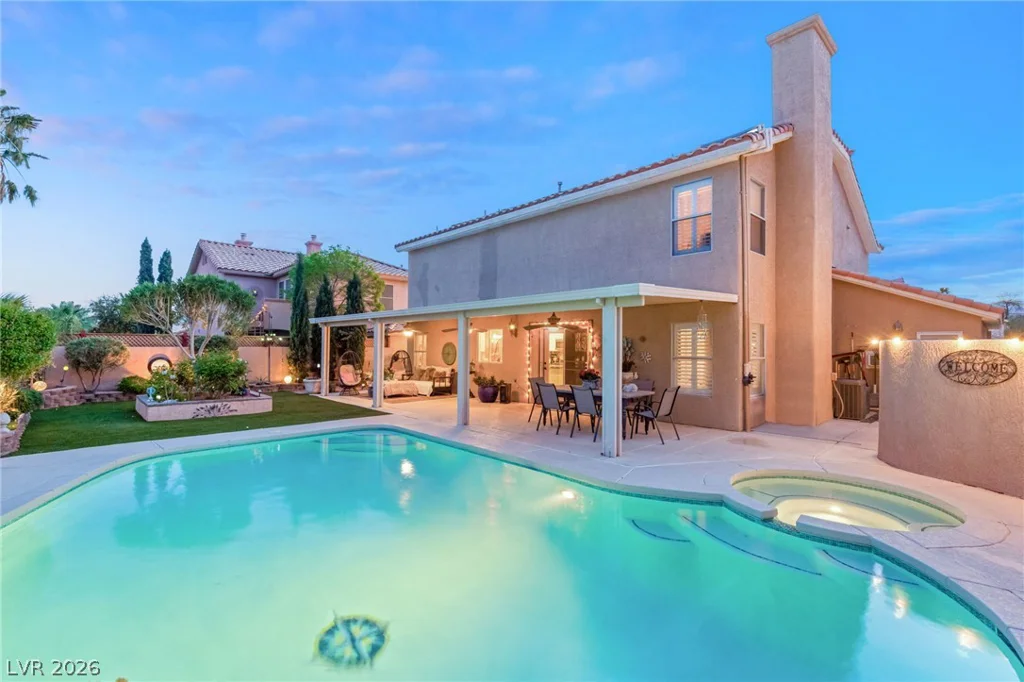 3950 Candleglow, Las Vegas, NV 89147