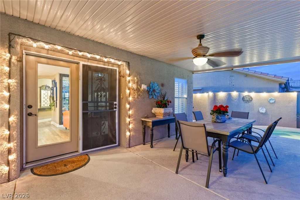 3950 Candleglow, Las Vegas, NV 89147