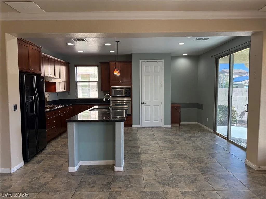 4327 Oasis Hill, North Las Vegas, NV 89085