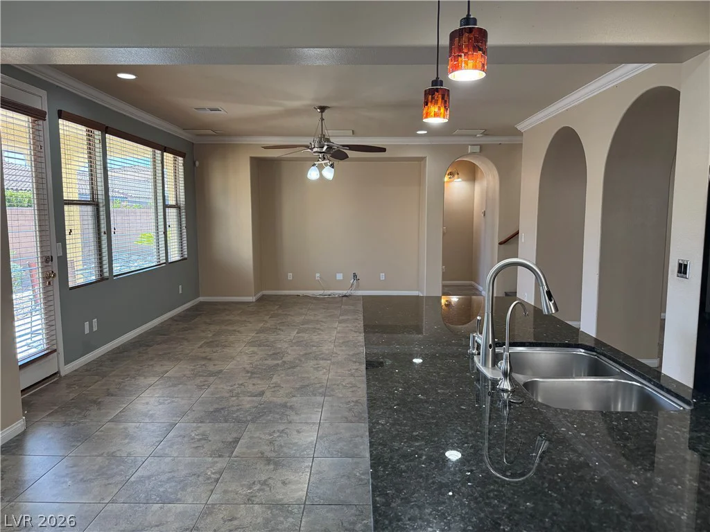 4327 Oasis Hill, North Las Vegas, NV 89085