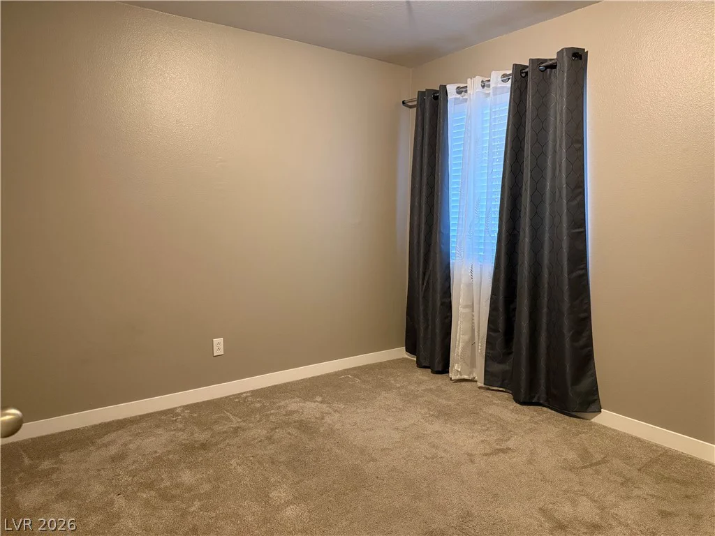 2427 White Sails, North Las Vegas, NV 89031