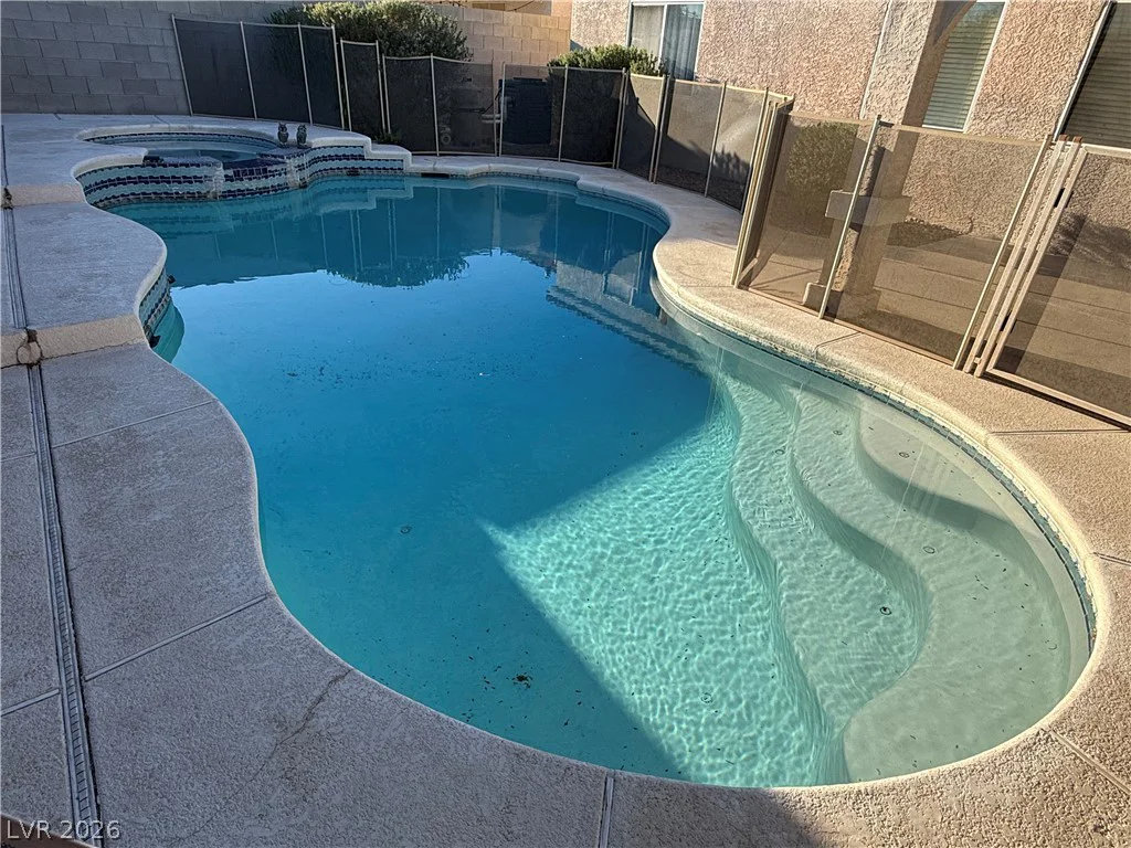 2427 White Sails, North Las Vegas, NV 89031
