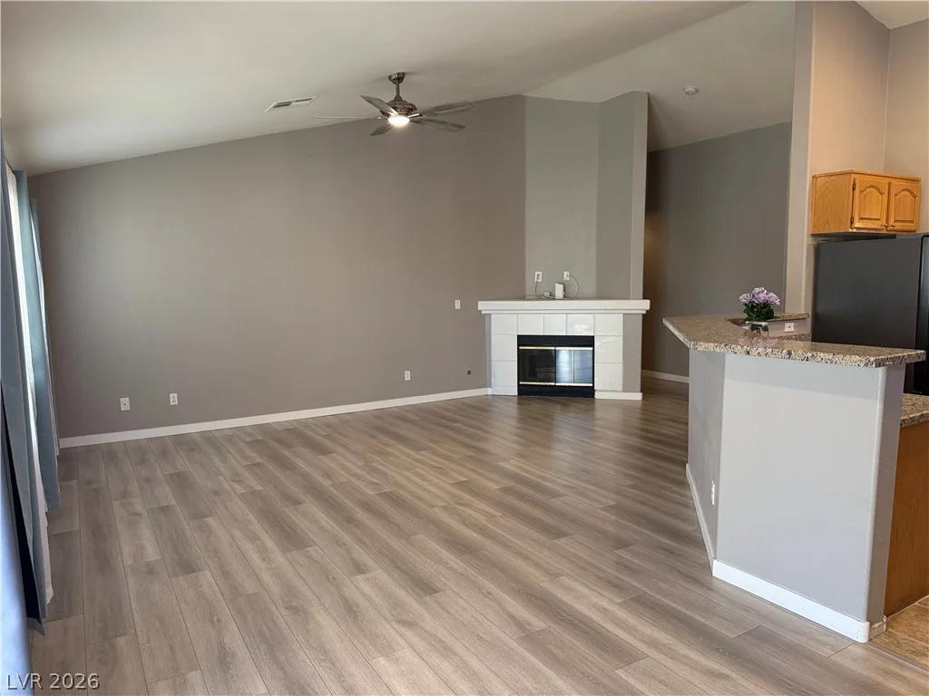 2427 White Sails, North Las Vegas, NV 89031