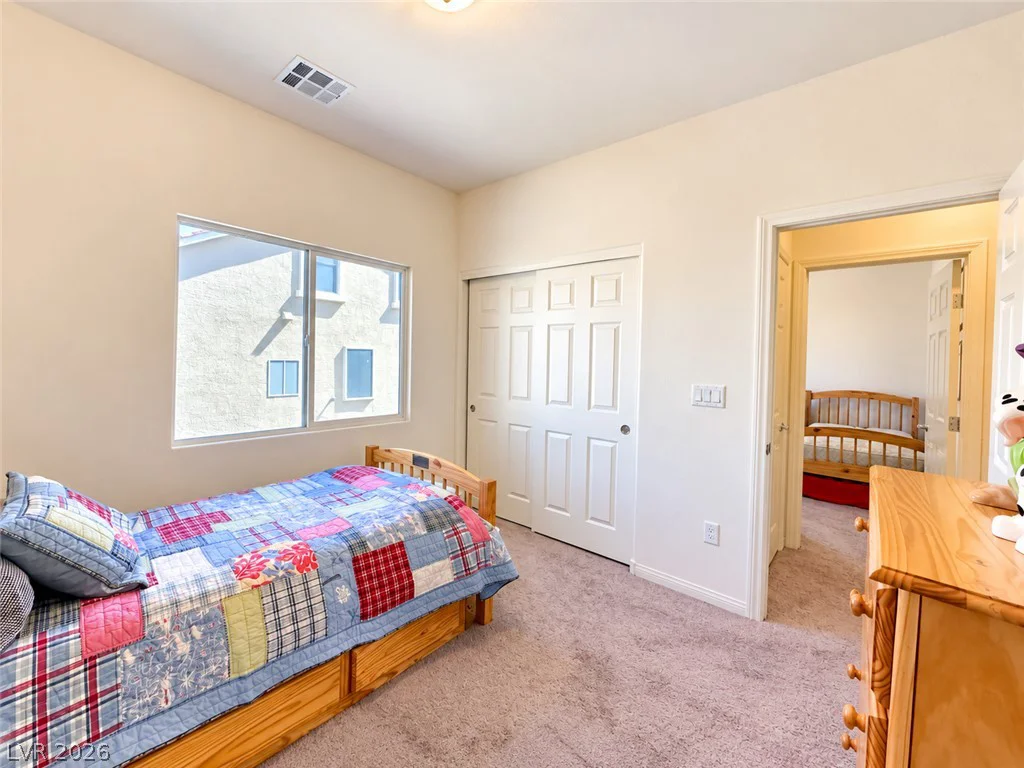 9822 Lone Canary, Las Vegas, NV 89141