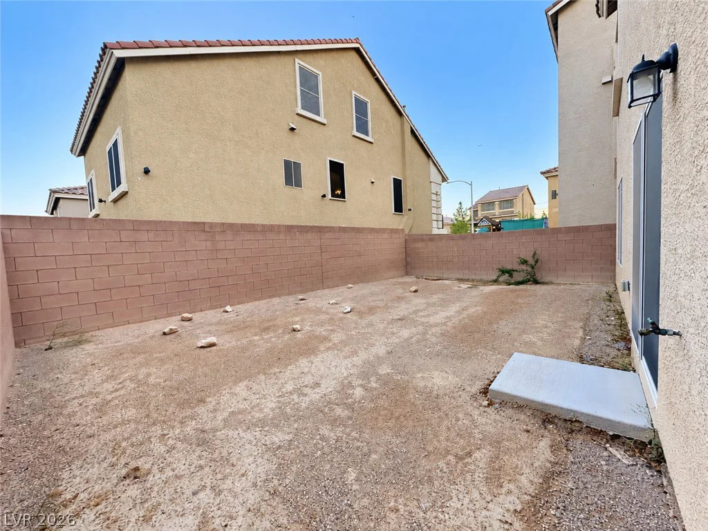 9822 Lone Canary, Las Vegas, NV 89141