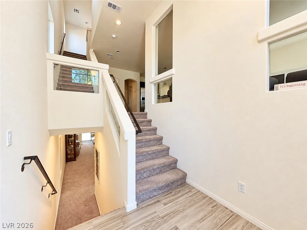 9822 Lone Canary, Las Vegas, NV 89141
