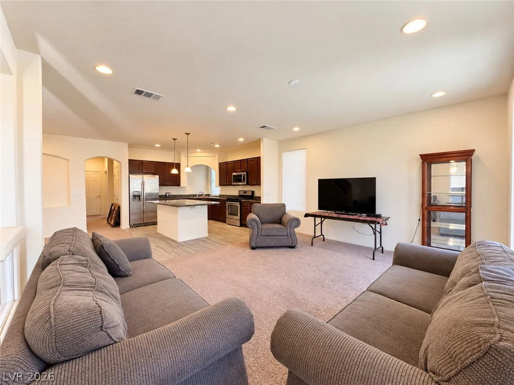 9822 Lone Canary, Las Vegas, NV 89141
