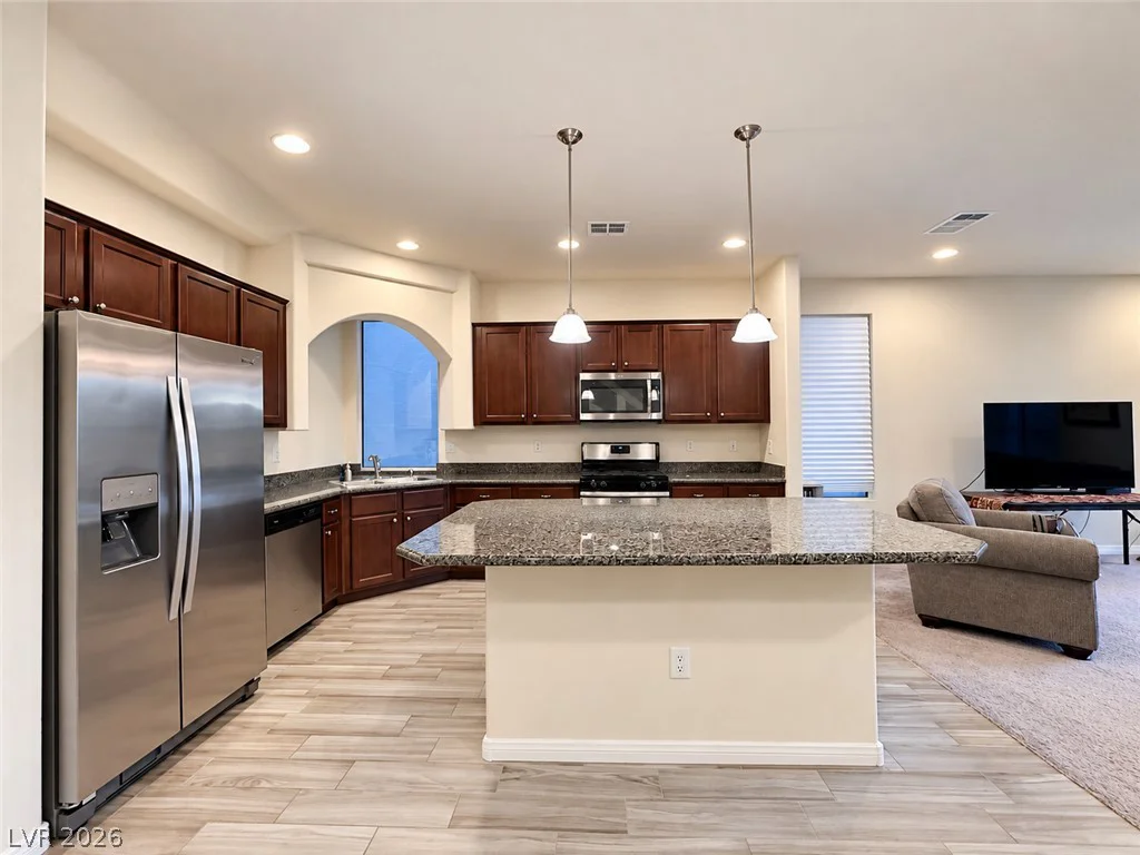 9822 Lone Canary, Las Vegas, NV 89141