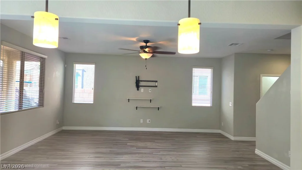 5843 Sleepy Willow, Las Vegas, NV 89148